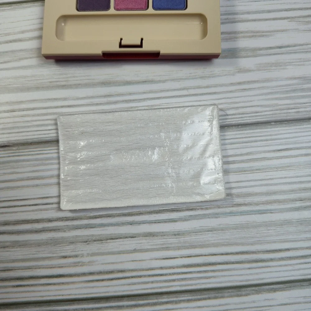 Avon Silk Finish Eyeshadow Trio‎ Vintage 1988 Collection #2 Purple Pink Violet